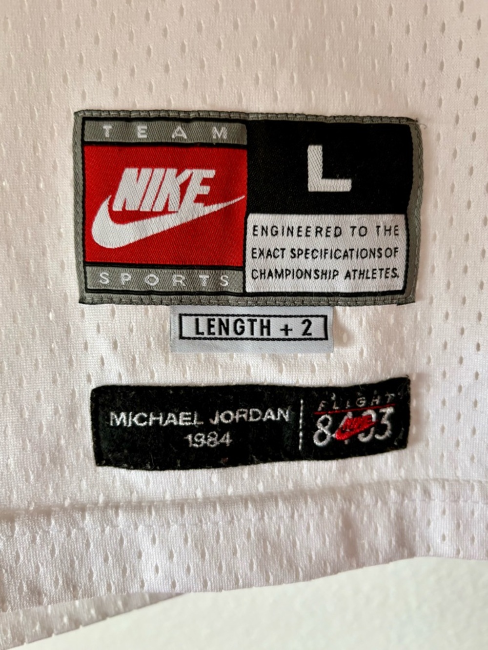 Nike Chicago Bulls Basketball Jersey - Size Large - Picture 6 of 9